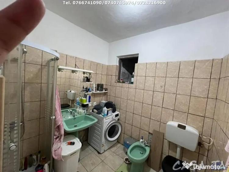 Casă cu 3 camere cu Teren 387 Mp în Central