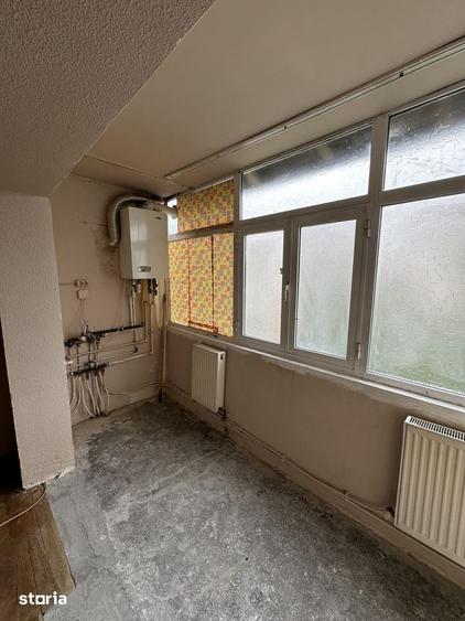 Vand apartament 4 camere vis a vis de Hanul Haiduciilor ! - 12