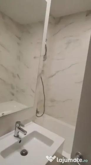 Apartament cu 2 camere semidecomandat în Titan