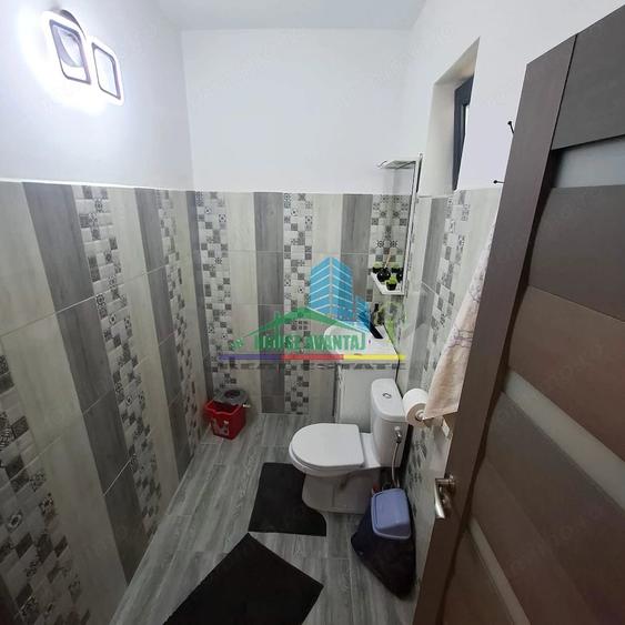 Casă cu Teren 790 Mp în Vest