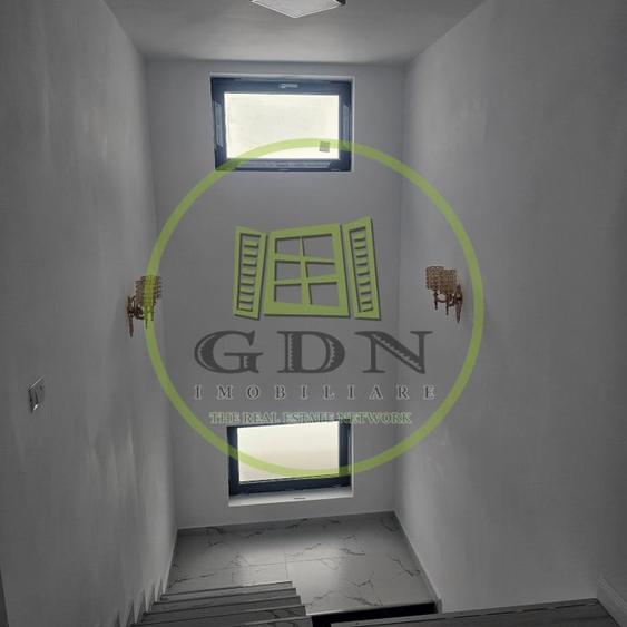 Casă individuală cu 6 camere cu Teren 412 Mp în Preajba