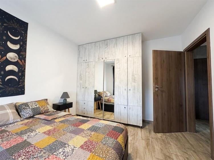 RECO Apartament in bloc nou 2 camere la etaju 2 - 4