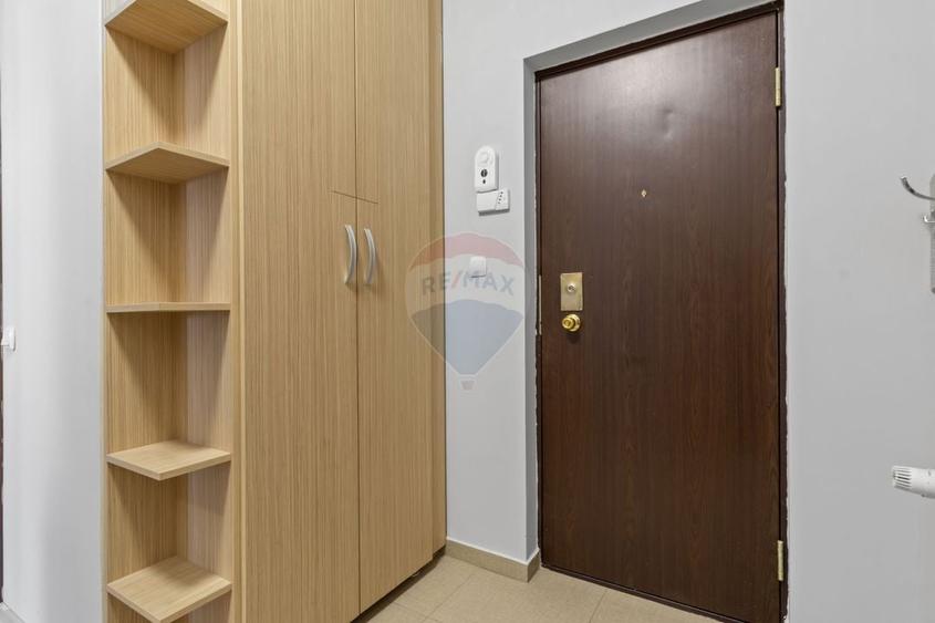 Apartament cu 3 camere decomandat, mobilat în UTA
