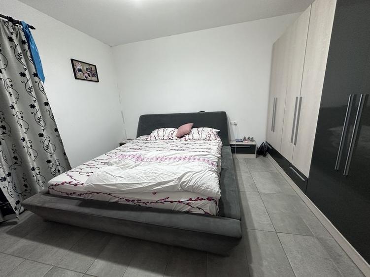 Casă cu 4 camere cu Teren 800 Mp în Tuzla