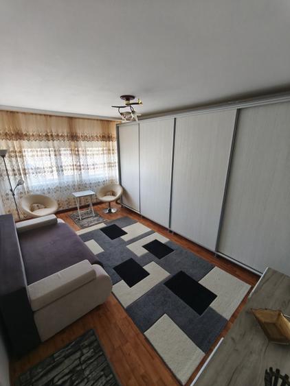 Inchiriez apartament cu 2 camere in Navodari - 2