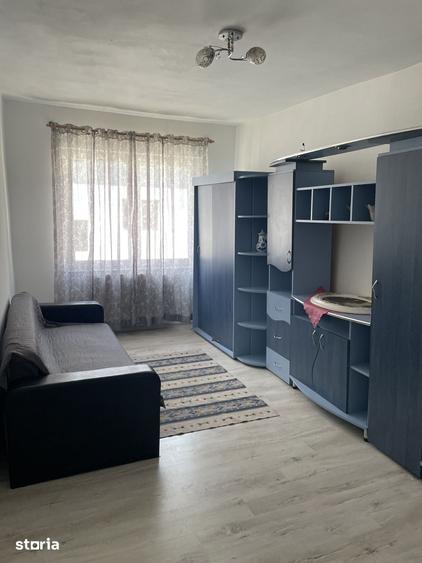 Apartament cu 2 camere decomandat în Decebal