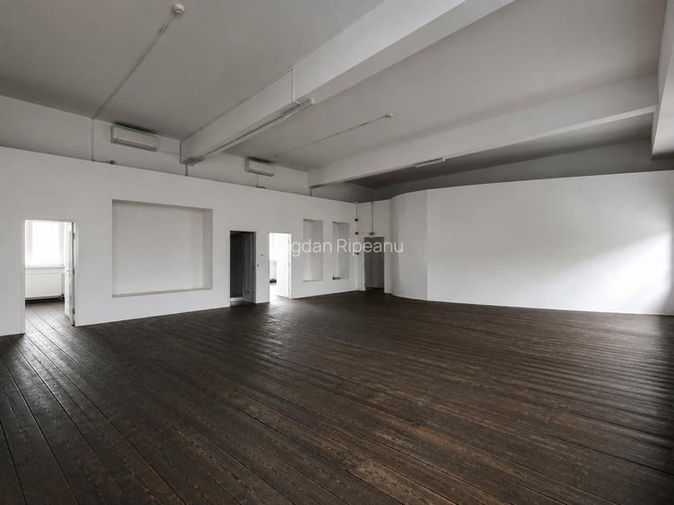 Spatiu activitati diverse/comercial | Domenii | Cladire birouri | Comision 0%