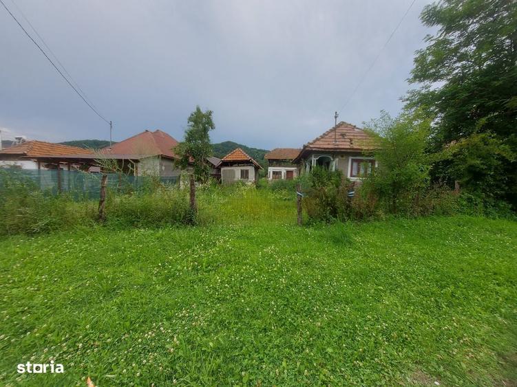 Casă cu 2 camere în Cândești