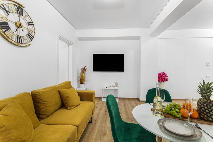 Apartament cu 2 camere decomandat în Exterior Vest