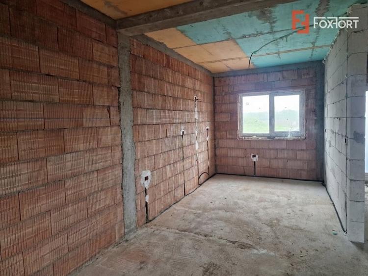 Duplex cu 3 camere cu Teren 307 Mp în Bucovăț (Remetea Mare)