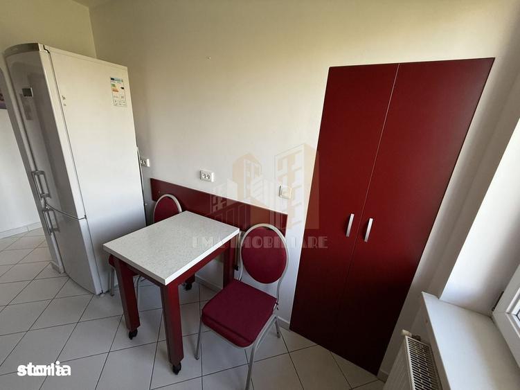 Apartament cu 2 camere decomandat în Hărmanului