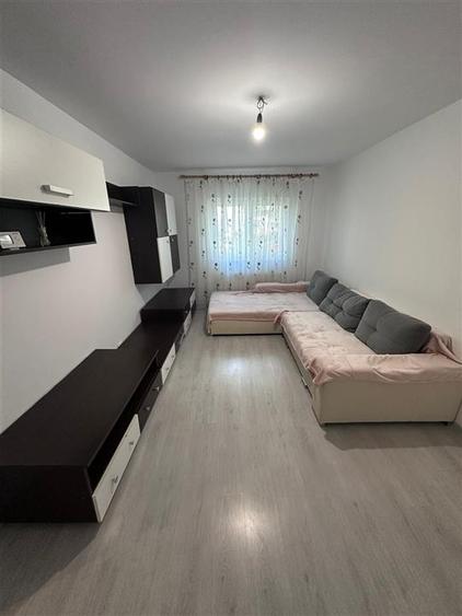 Apartament cu 3 camere decomandat în Zimbru