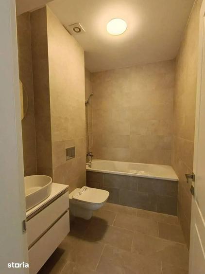 Apartament cu 4 camere în Armeneasca
