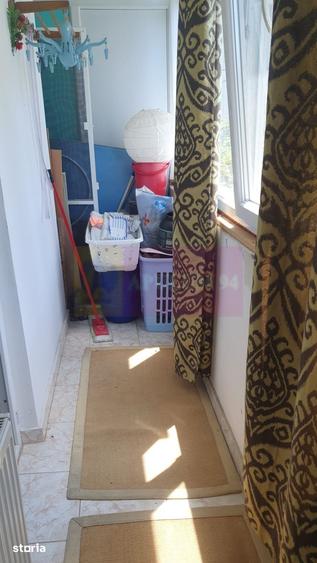 Apartament cu 3 camere decomandat în Pantelimon