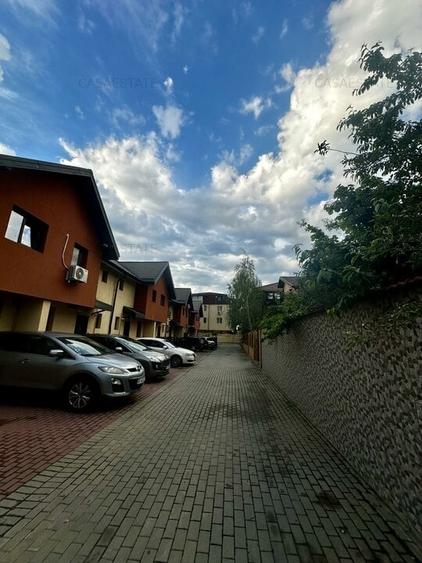 Duplex cu 4 camere cu Teren 50 Mp în Berceni