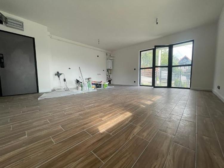 Apartament cu 2 camere semidecomandat în Furnica