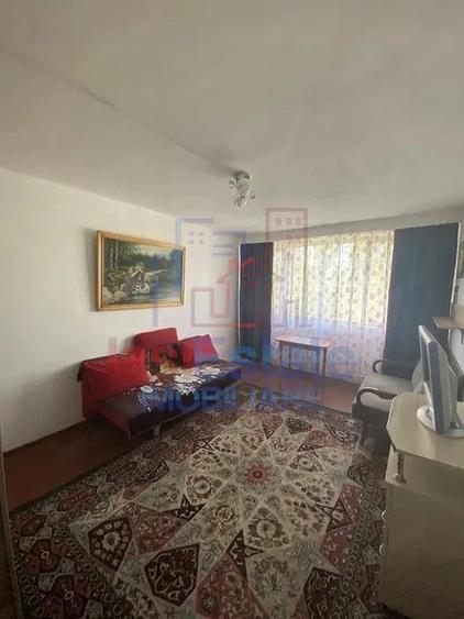 Garsonieră decomandată în Filiași
