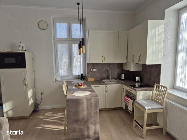Apartament cu 2 camere decomandat în Ultracentral