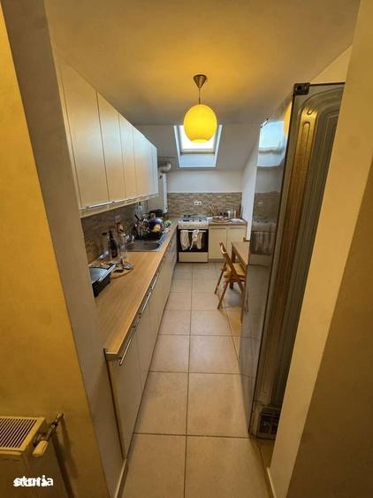 Apartament cu 3 camere în Florești