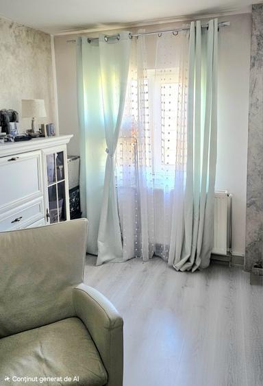 Apartament cu 3 camere semidecomandat în Mofleni