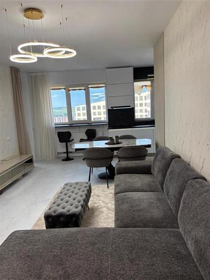 Apartament cu 2 camere decomandat în Tudor