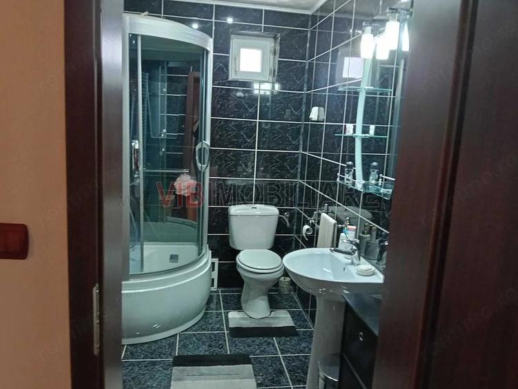 Casă cu Teren 327 Mp în Cetății