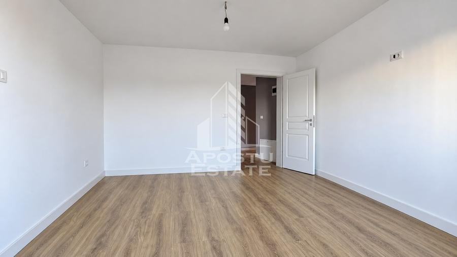 Casă individuală cu 4 camere cu Teren 1508 Mp în Berini