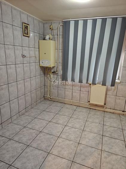 Vand apartament 2 camere hipodrom
