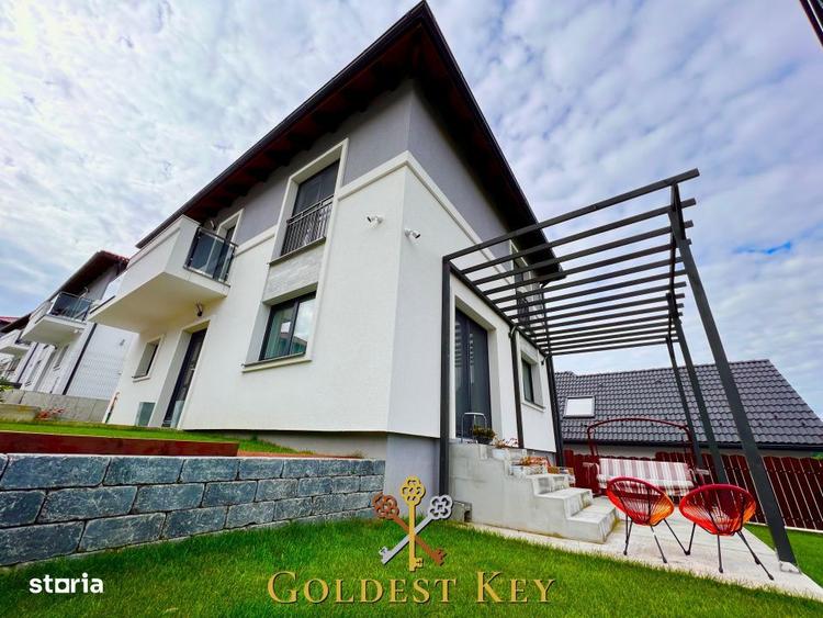 Casă cu 4 camere cu Teren 250 Mp în Baciu