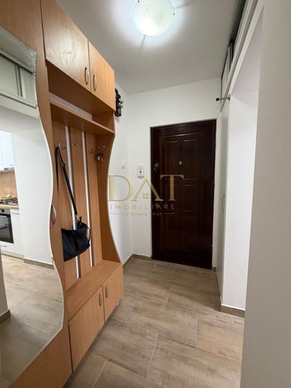 Apartament cu 3 camere semidecomandat în Mănăștur