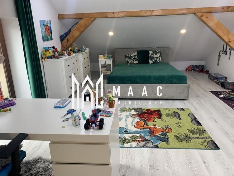 Casă individuală cu 4 camere cu Canalizare în Șura Mică