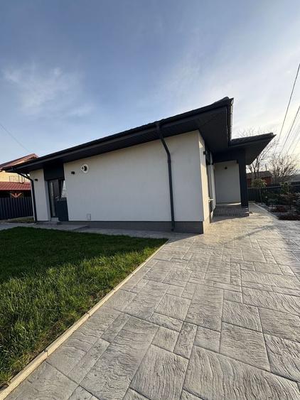 Casă cu 3 camere în Lunca Cetățuii