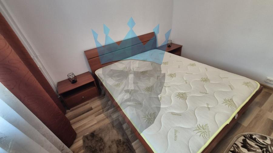 Apartament cu 2 camere decomandat, mobilat în Păcii