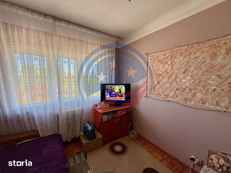 Apartament 2 camere decomandat Rovine, etaj 3/4 - 1