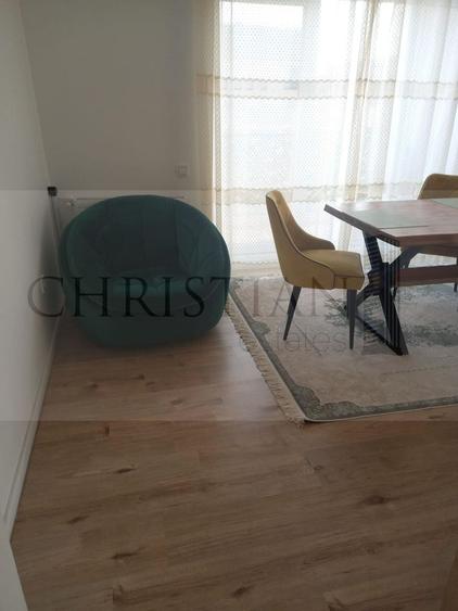 Apartament cu 4 camere decomandat, mobilat în Timișoara