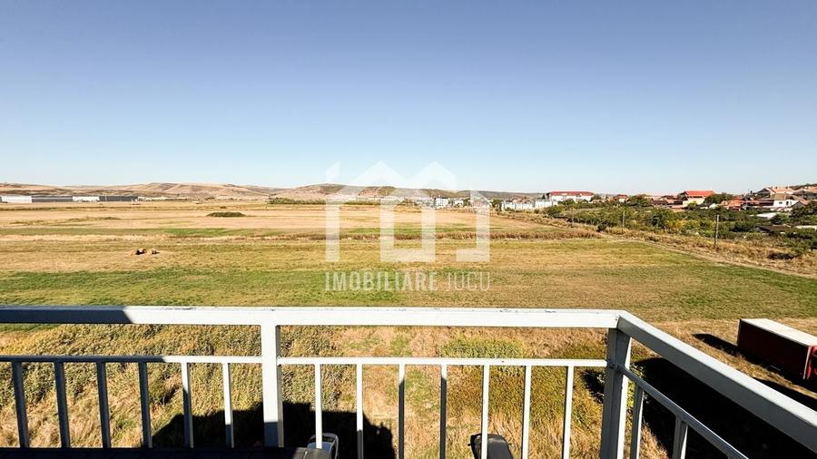 Apartament cu 2 camere semidecomandat, mobilat în Apahida