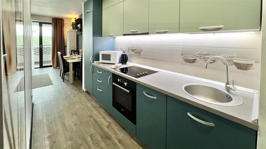 Apartament cu 2 camere decomandat, mobilat în Poiana Brașov