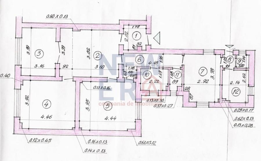 Apartament cu 4 camere decomandat în Romană