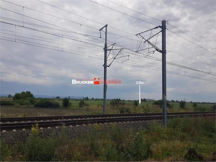 Teren de 1132100 mp, în Șofronea