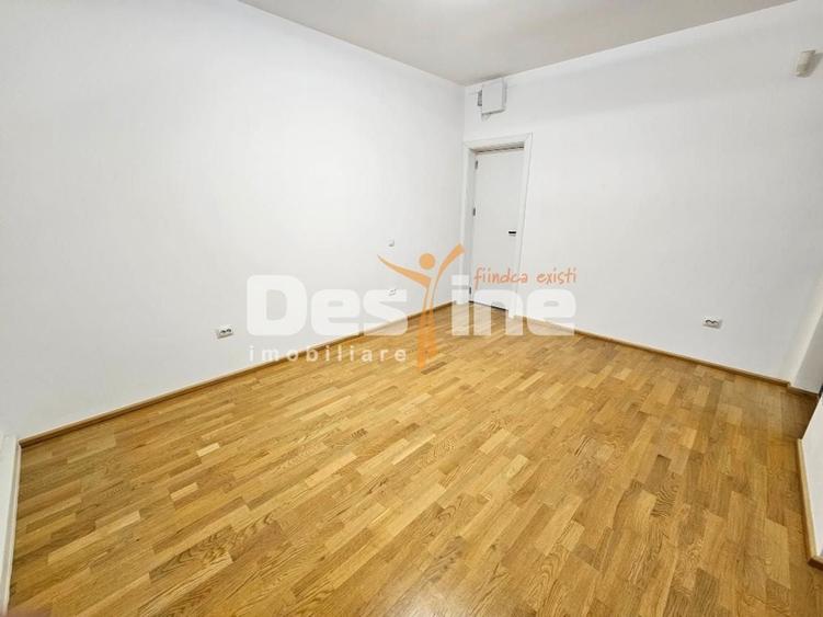 Apartament cu 4 camere decomandat în Domenii