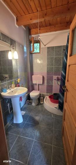 Cabana cu 5 camere de vanzare in Provita - 13