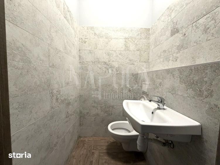Spațiu comercial, de 98 mp, în Florești