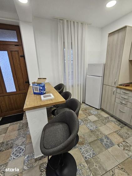 Apartament cu 3 camere în Orașul Nou