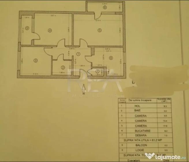 Apartament cu 3 camere decomandat în Drumul Taberei