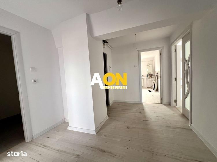Apartament cu 4 camere decomandat în Cetate