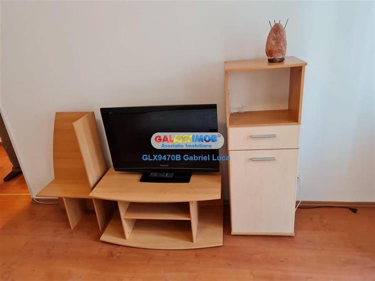 Garsonieră decomandată, mobilată în Alexandru Obregia