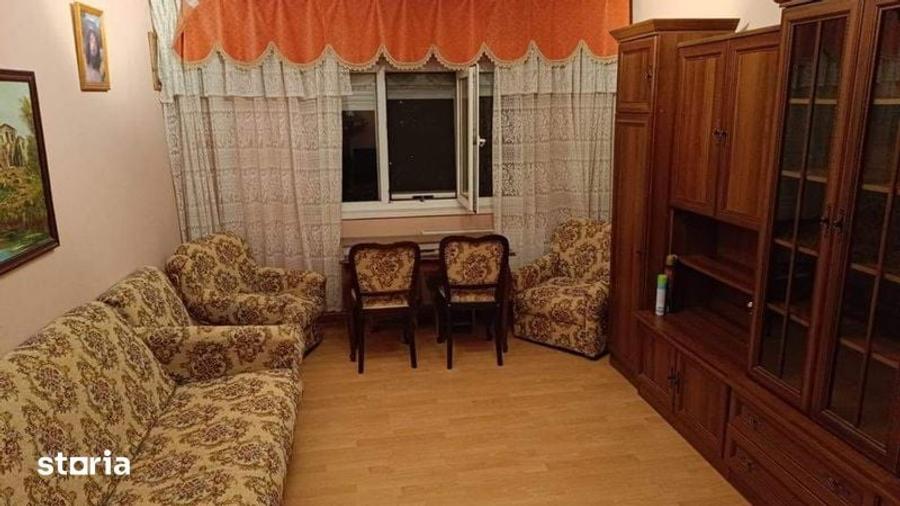 Apartament cu 3 camere decomandat în Unirii Sud