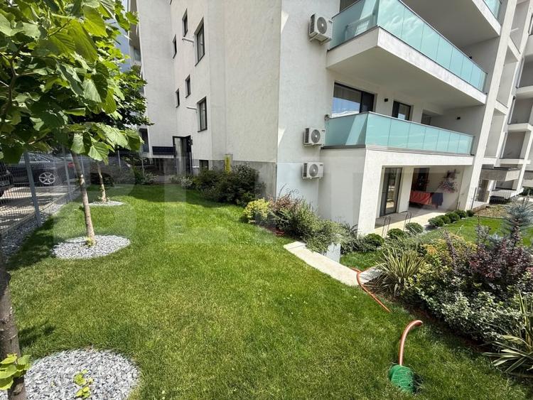 Apartament cu 3 camere decomandat, mobilat în Păcurari