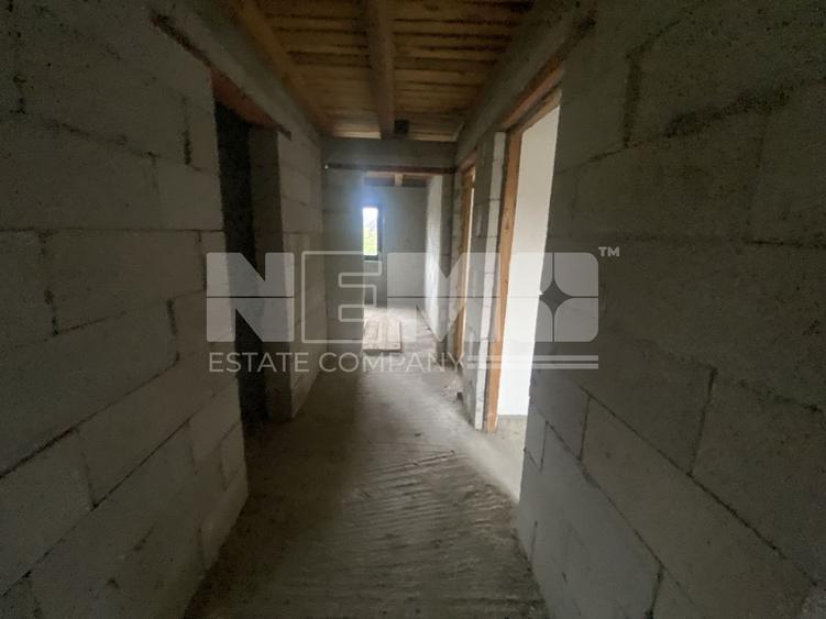 Casă individuală cu 4 camere cu Canalizare în Ițcani