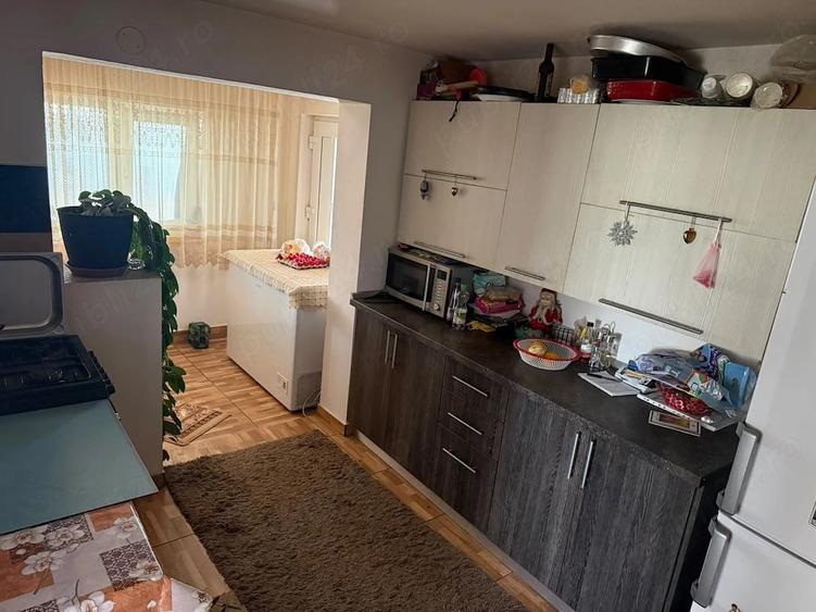 Casă cu Teren 1000 Mp în Băbana